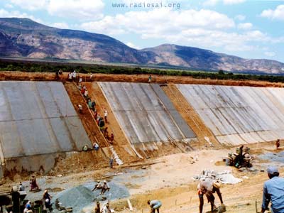 Construction and Lining of the Canals